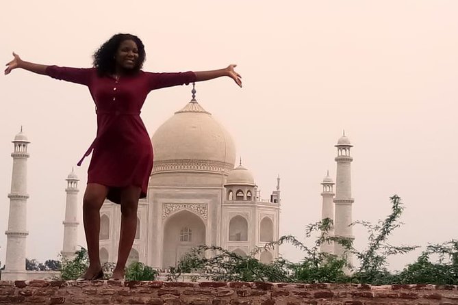 India's Best Seller-Taj Mahal and Agra Fort Tour From Delhi - Agra Fort in 1 hour 10 minutes: fast, but not pointless