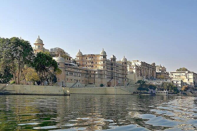 Jagmandir Island And Sunset Boat Ride On Lake Pichola, Udaipur Without Transfers - Getting to Lake Pichola without transfers (and why it matters)