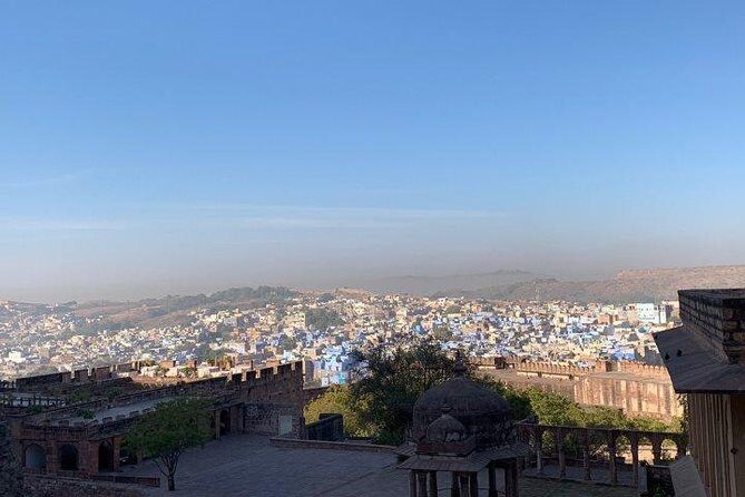 Jain Temple Full-Day Tour from Jodhpur to Udaipur - Who should book this tour, and who should skip it