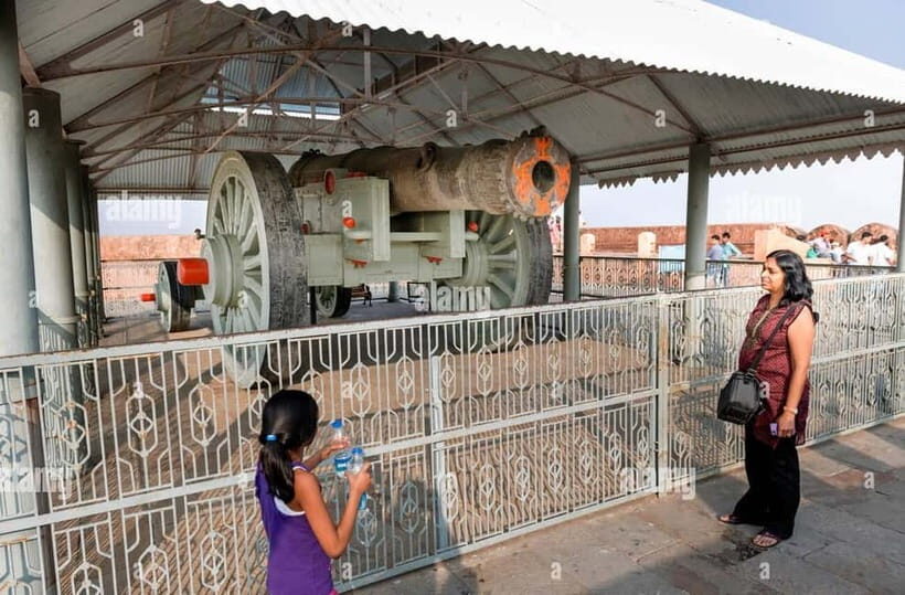 Jaipur: 4 Hours Nahargarh and Jaigarh Forts Tuk-Tuk Tour - How a tuk-tuk changes your Jaipur fort day