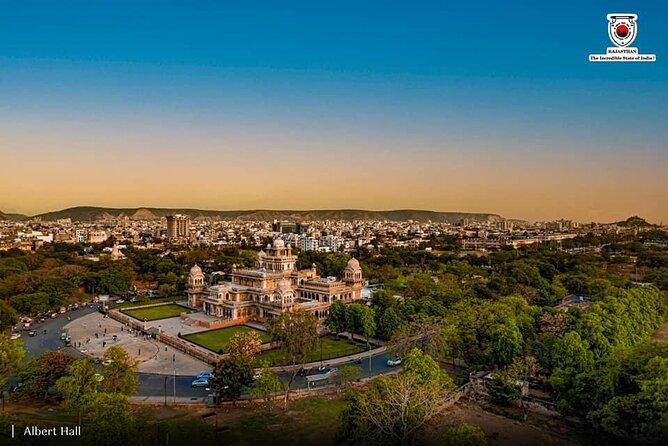 Jaipur - Agra Day Trip - AC Vehicle Transfers and a Driver Who Keeps Things Smooth