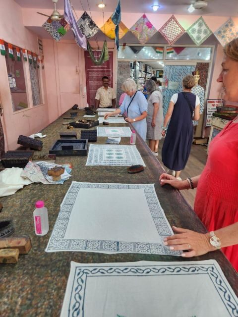 Jaipur: Block Printing Workshop In the Heart of City Center - Jaipur block printing: why Sanganeri-style craft still feels special