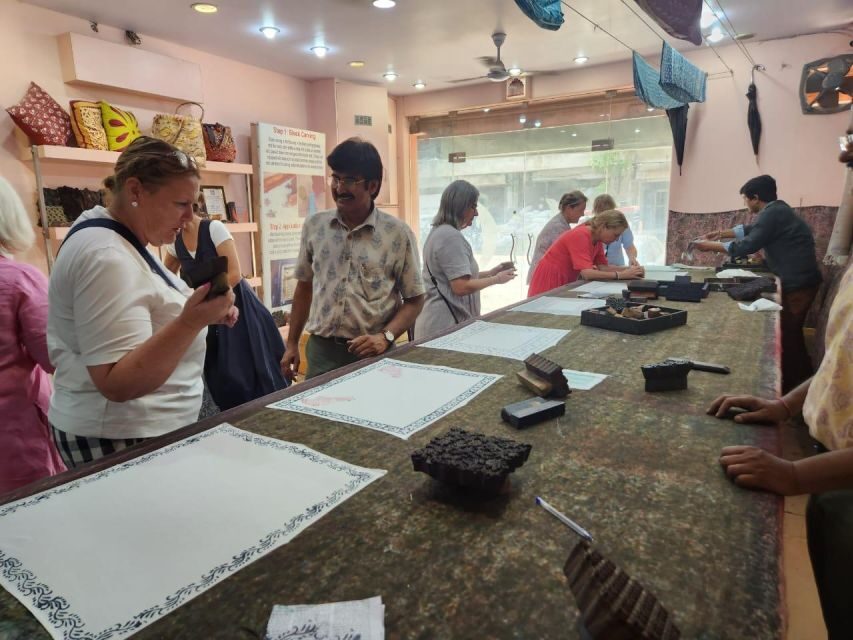 Jaipur: Block Printing Workshop In the Heart of City Center - Finishing time and the difference between a demo and a real class