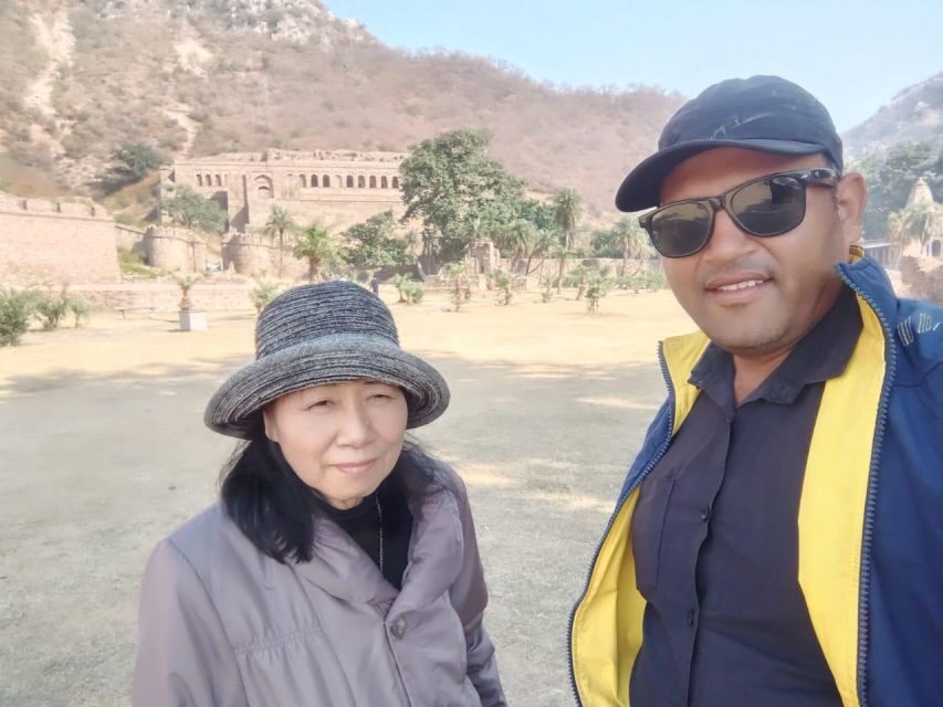 Jaipur: Chand Baori & Bhangarh Fort tour - All Inclusive - Key points at a glance