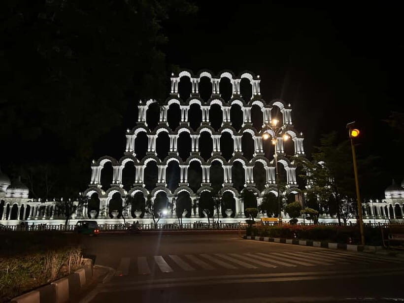 Jaipur: City Night Tour with Patrika Gate & Masala Chowk Tea - Masala Chowk Tea Break: Where the Night Tour Becomes a Real Pause