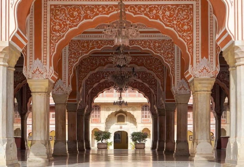 Jaipur: City Palace Museum - Direct Official Ticket - Diwan-e-Khas and Sarvato Bhadra: where ceremonies and the Gangajalis steal the show