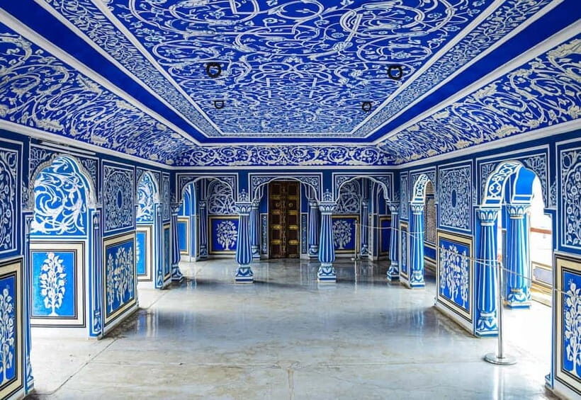 Jaipur: City Palace Museum - Direct Official Ticket - Pritam Niwas Chowk: four gates, a fast orientation to palace symbolism