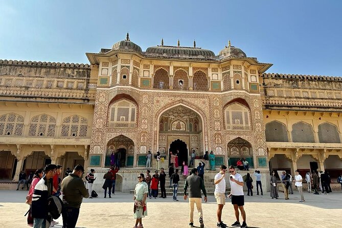 Jaipur City Private Day Tour from Delhi by Car - All Inclusive - City Palace: where Rajput, Mughal, and European influences show up