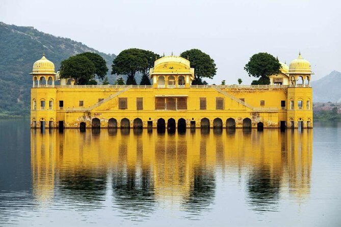 Jaipur City Private Day Tour From Delhi By Car-All Inclusive Tour - Jaigarh Fort: optional royal views, with a built-in skip option