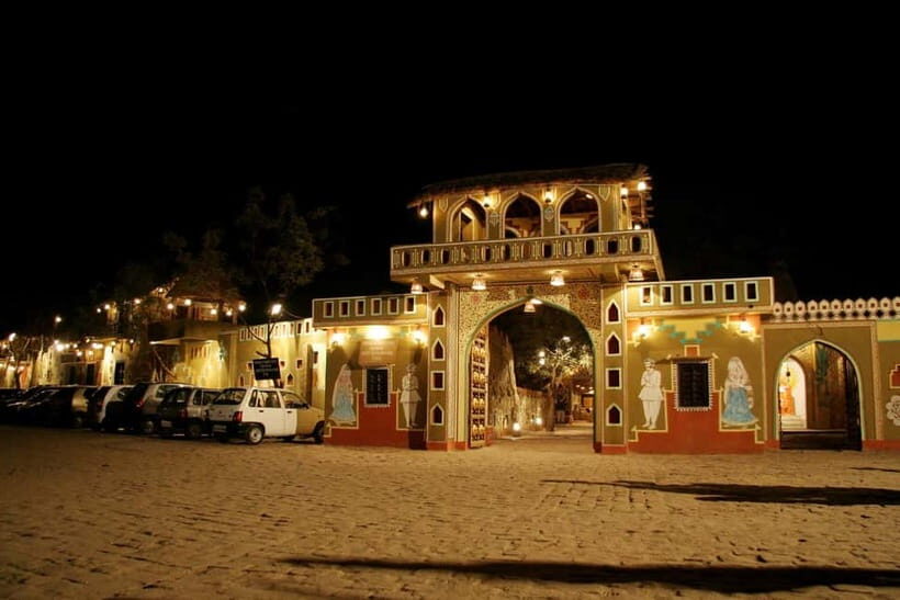 Jaipur: Cultural Evening Tour & Dinner at Chokhi Dhani - FAQ