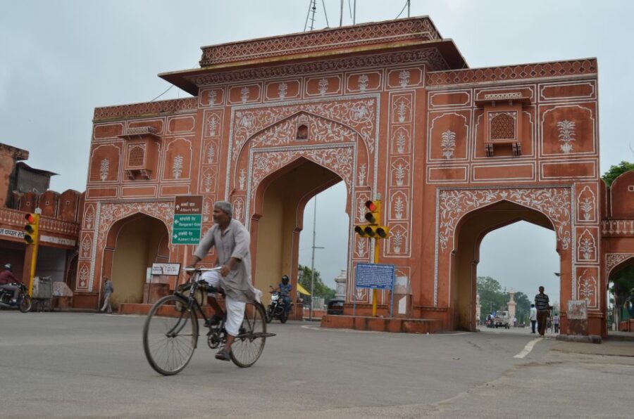 Jaipur : Cultural & History Tour With Private Guide - A one-day Jaipur route that covers the big hits without feeling like a sprint