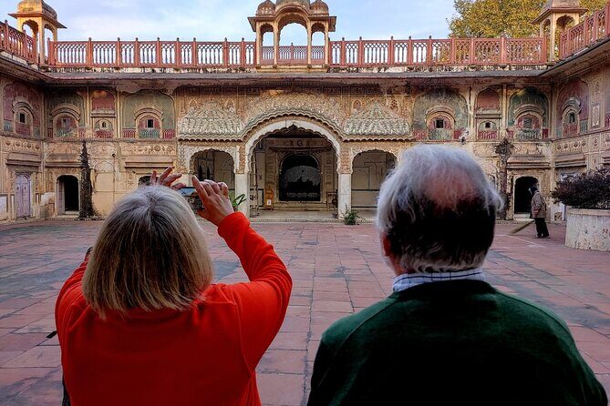 "Jaipur Cultural Walk: Explore life behind the pink walls" - Is the $30 Price Worth a 3-Hour Old City Walk?