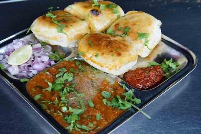 Jaipur Evening Food & market Tour: Savor the Test of the Jaipur - Rickshaw Ride + Market Time: Getting Around Without Losing Your Evening