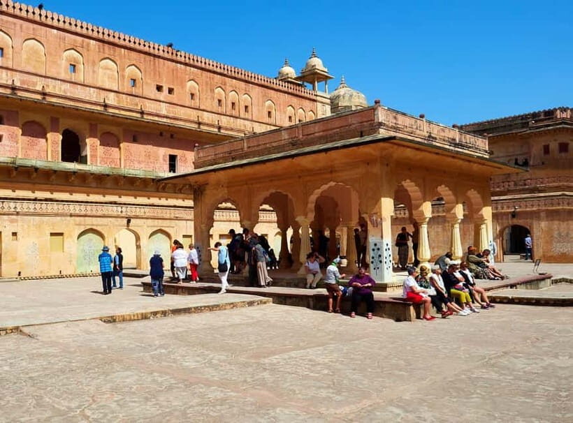 Jaipur: Explore Amber, Jaigarh & Nahargarh Fort with Sunset - Jaigarh Fort: military architecture and the massive cannon