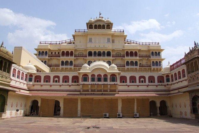 Jaipur Full Day City Tour visit Hawa Mahal, Amber Fort & City Palace - City Palace: Where Royal Life and Two Styles Collide