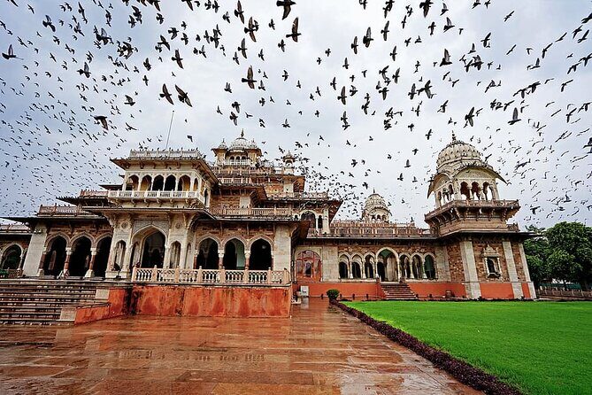 Jaipur Full-Day Heritage Tour with Guide - A/C Comfort and English Support That Keeps the Day Moving
