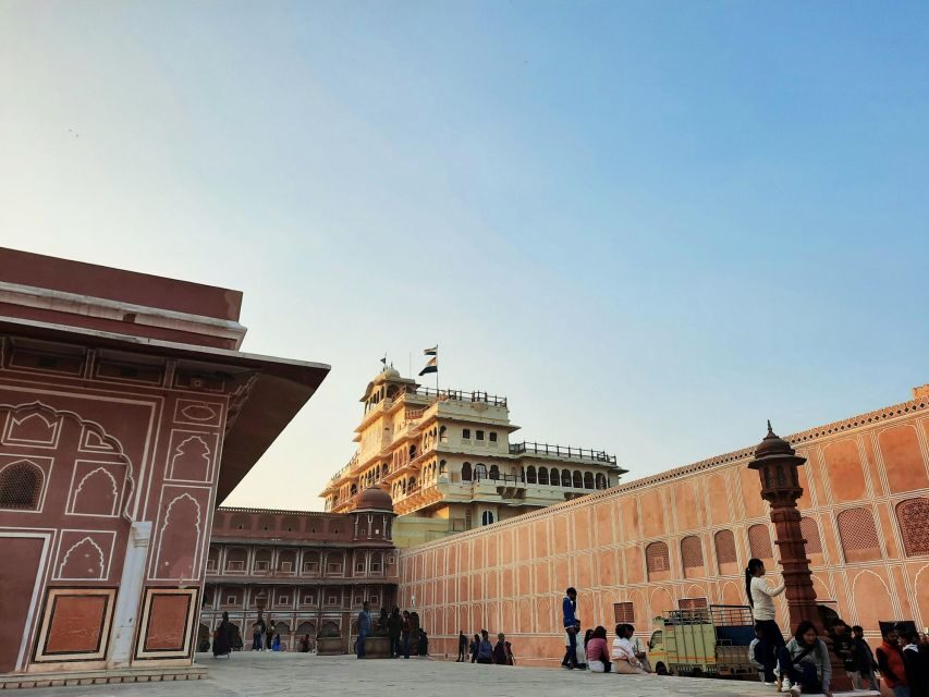 Jaipur: Full-Day Sightseeing Tour with Guide and Lunch - Jantar Mantar UNESCO: giant stone instruments you can still understand