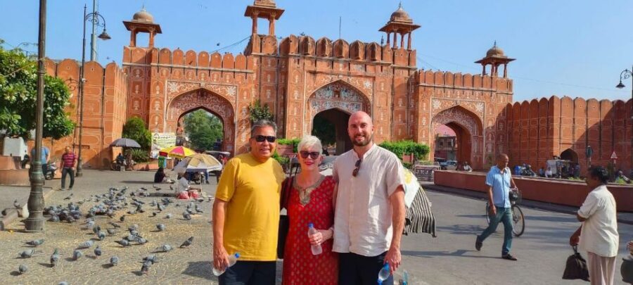 Jaipur: Full-Day Sightseeing Tour with Guide and Lunch - City Palace Complex: where royal residence becomes a museum