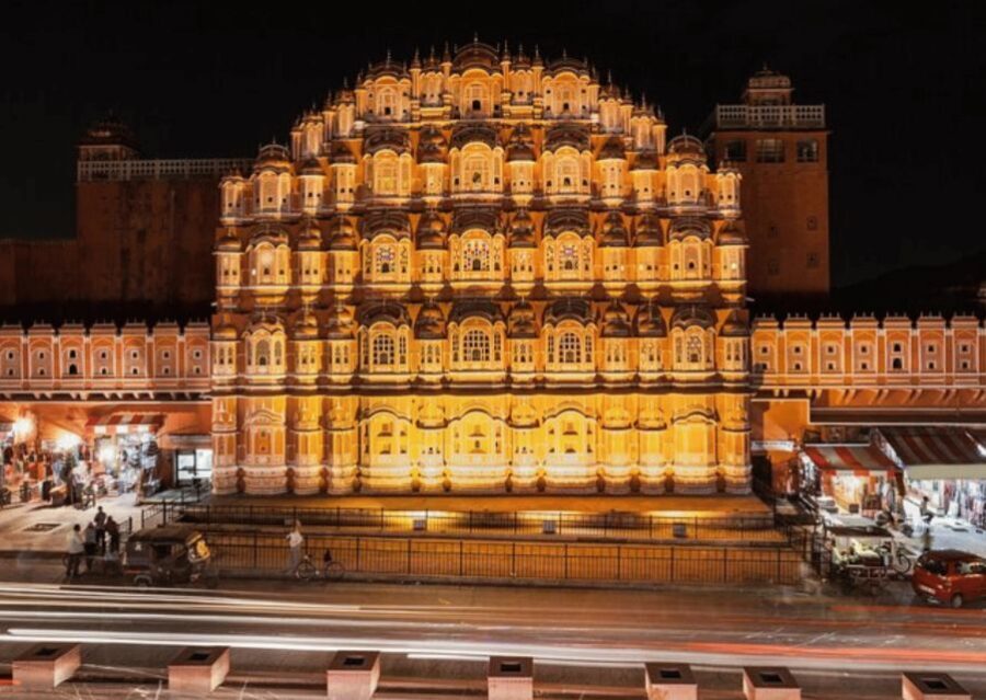Jaipur: Guided Evening Walking Tour with a Local - Why Jaipur After Dark Feels Different