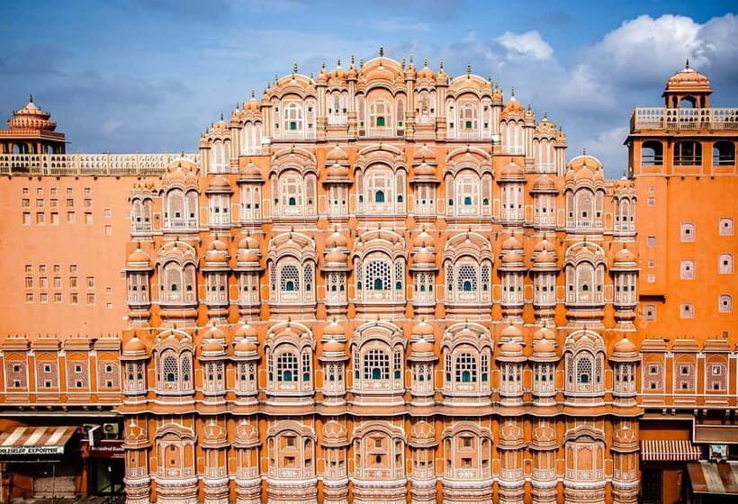 Jaipur: Guided History Walking Tour with Food Tasting - Price and Value: Is $13 for 3 Hours Actually Fair?
