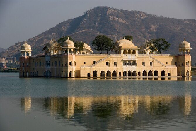Jaipur Guided Tour with Monkey Temple - Comfort and Timing: What the Private Car Really Buys You