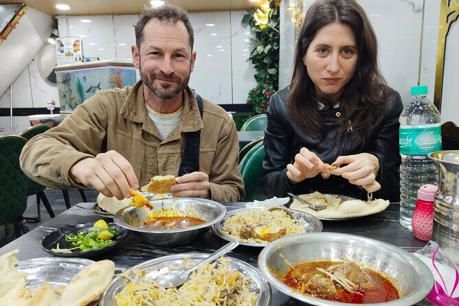 Jaipur Half-Day Evening Tour with Sunset and Dinner - Ramganj dinner stop: local food in a neighborhood setting