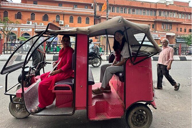 Jaipur Half-Day Heritage Tour by Women-Driven E-Rickshaw - Ramgarhmode Workshops: See Women Artisans at Work