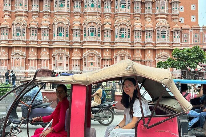 Jaipur Half-Day Heritage Tour by Women-Driven E-Rickshaw - Hawa Mahal: Wind-Caught Windows in 30 Minutes