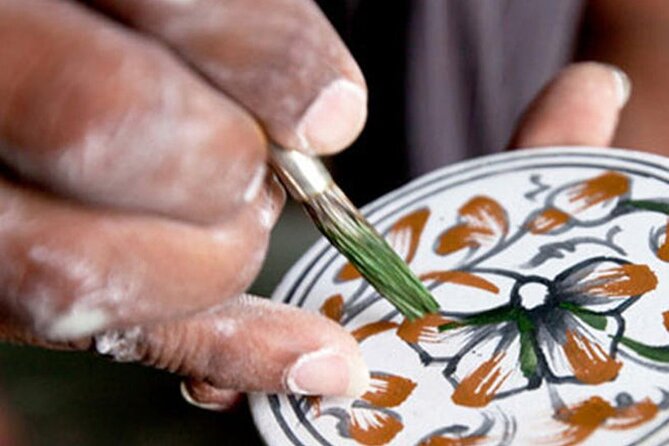 Jaipur Half-Day Shopping Tour with Hand Block Printing Class - The guide makes or breaks the day: Khalidbhai and Adel’s role