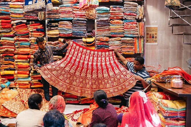 Jaipur Heritage and Old Market Shopping Tour - Chandpole Bazar: your shortcut to Jaipur’s traditional goods