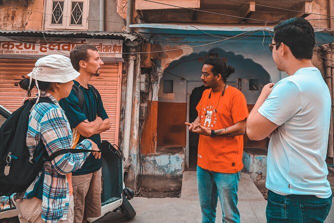 Jaipur Heritage Walking Tour - Small group of 10: why this walk feels different