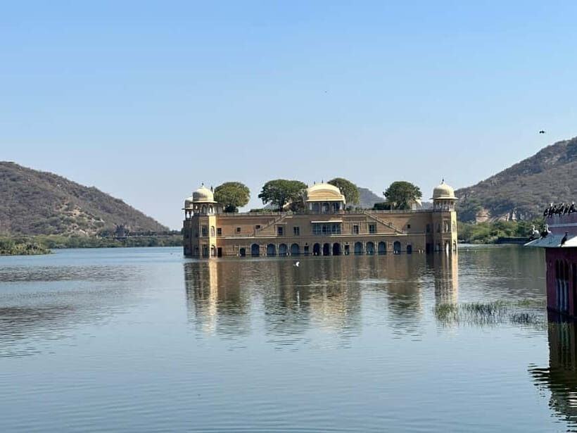 Jaipur: Monkey Temple and Sun Temple Guided Tour - Galta Ji and Sun Temple in one 2-hour hillside break