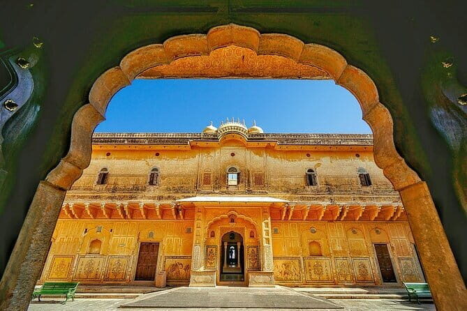 Jaipur Nahargarh Fort Sunrise or Sunset Tour with Flower Market - Price and logistics: why $20 can actually feel fair