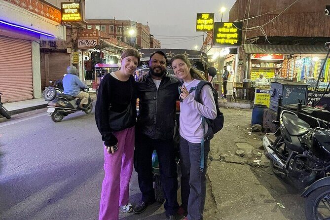 Jaipur Night Tour with Scenic Sunset at Monkey Temple - Stop 2: Albert Hall Museum for Architecture and Collections