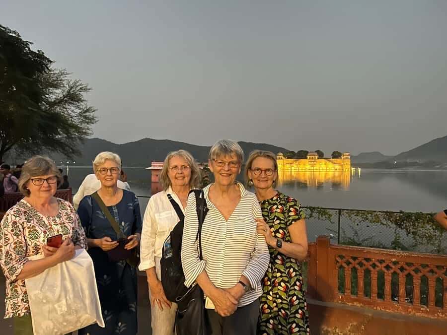 Jaipur: Night Tuk-Tuk Tour With Friendly Local Driver - The Pink City Drive and Hawa Mahal’s 953 Windows