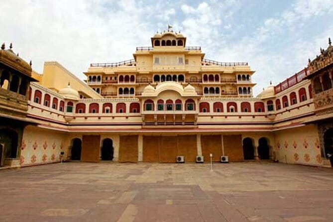 Jaipur One Day Private Sightseeing Tour with Guide - Jantar Mantar: UNESCO Astronomy Instruments by Maharaja Sawai Jai Singh II