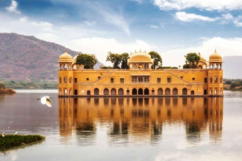 Jaipur Pink City Heritage Tour: Book By Car with Guide - Jaigarh Fort and the Jaivana cannon: views with a twist
