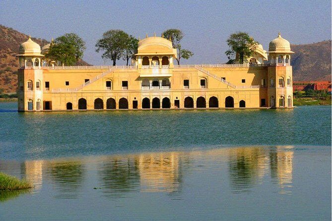 Jaipur Pink City Same Day Tour By Car From Delhi-All Inclusive - Who this tour suits best (and who should look elsewhere)