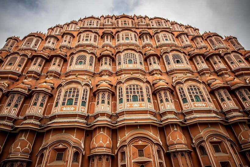 Jaipur Private City Tour with a Women-Driven E-Rickshaw Ride - Why a women-driven e-rickshaw in Jaipur feels different