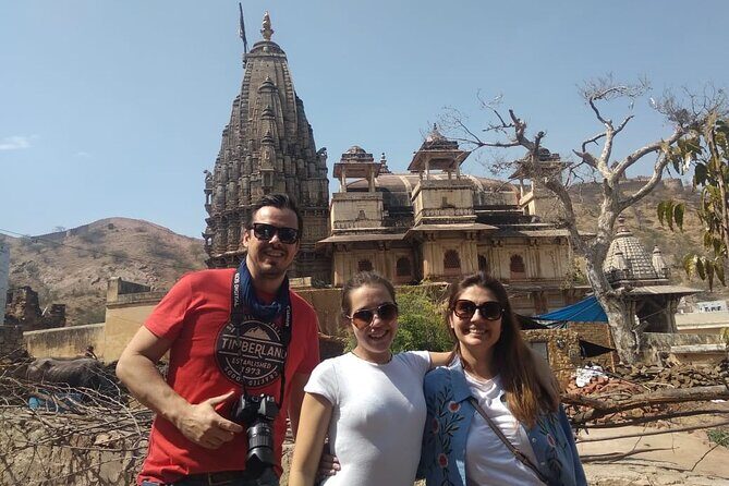 Jaipur- Private City Tour With Guide - Stop 6: Hawa Mahal’s 953 Windows and the Street View Concept