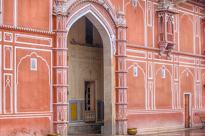 Jaipur Private Day Tour – Customizable Itinerary with Car & Guide - Stop 3: City Palace of Jaipur (Royal Residence, Still Active)