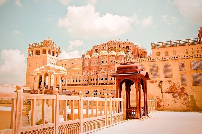 Jaipur Private Day Trip from Jaipur - Jantar Mantar (1 hour): Jaipur’s 1700s astronomical observatory