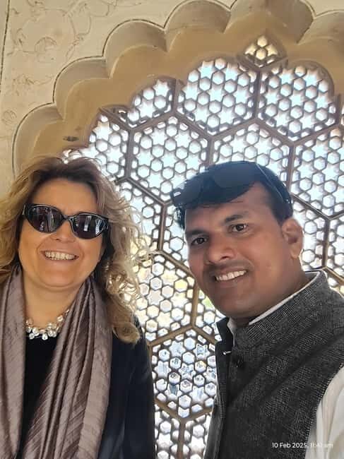 Jaipur Private Day Trip with Monument Tickets from New Delhi - 6:00 AM Pickup and the Road Rhythm to the Pink City