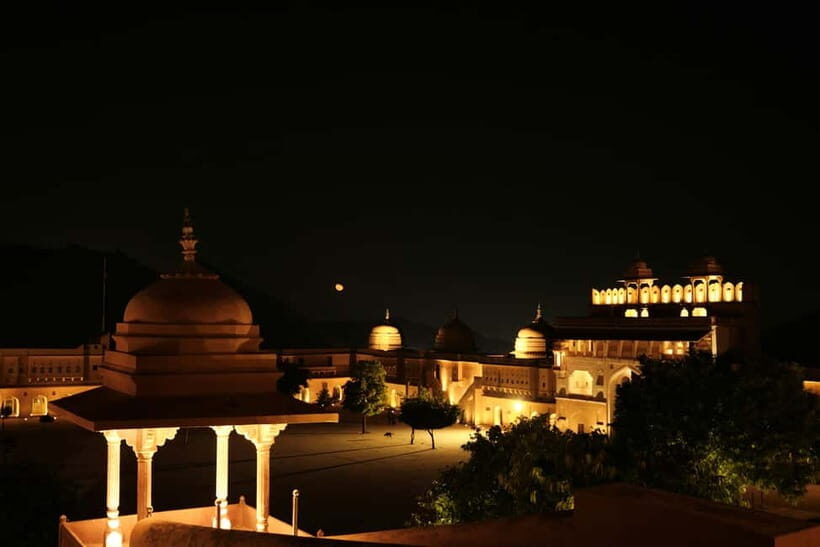 Jaipur: Private Evening Tour with Monkey Temple Sunset - Royal Gaitor (Gaitor Ki Chhatriyan): royal crematory chhatriyas in a quieter zone