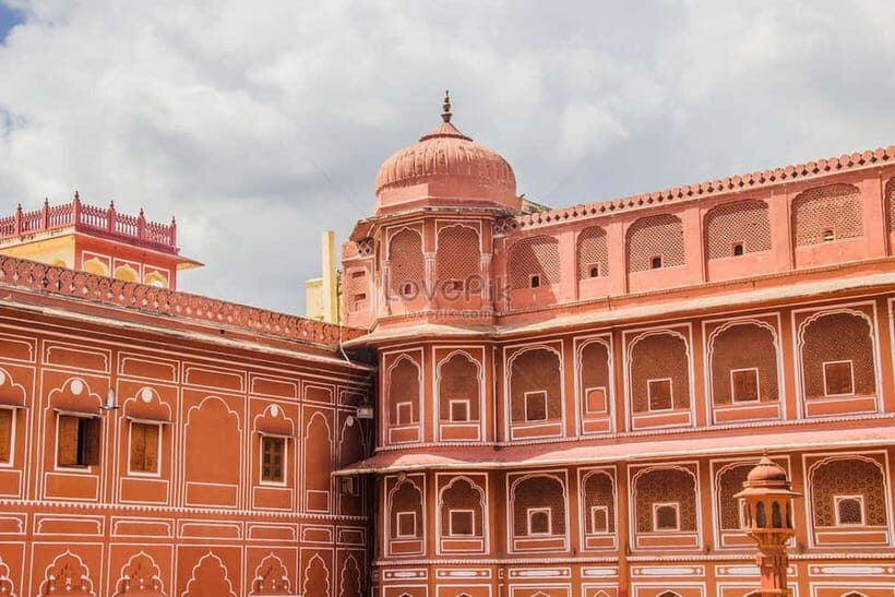 Jaipur: Private Full-Day City Tour with Car and Guide - Who should book this, and who should skip it