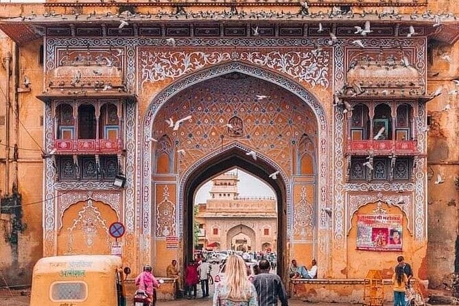 Jaipur Private Full-Day Sightseeing Tour By Car - Amer Town: The UNESCO Stop That Sets the Tone