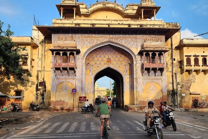 Jaipur Private Full-Day Sightseeing Tour by Tuk-Tuk with Pickup - Jantar Mantar: Sawai Jai Singh II’s Sky Instruments