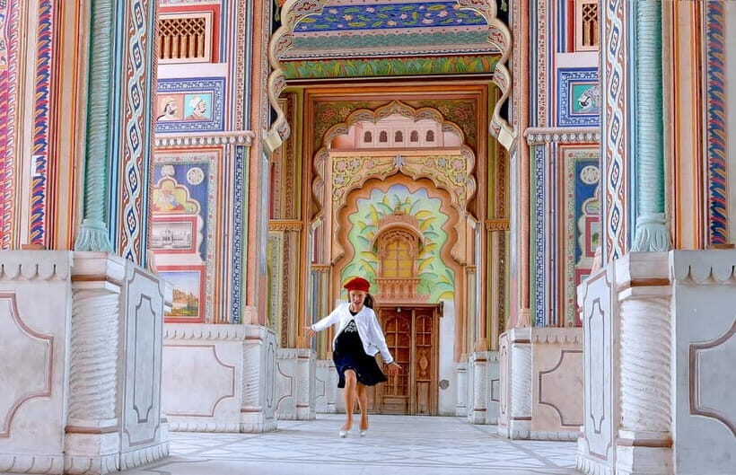 Jaipur: Private Full-Day Tour of the Heritage Pink City - Jantar Mantar’s giant sundial and why it’s not just a “quick stop”