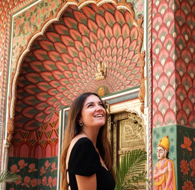 Jaipur: Private Full-Day Tour of the Heritage Pink City - Hawa Mahal photo stop: the Palace of Winds in one hour