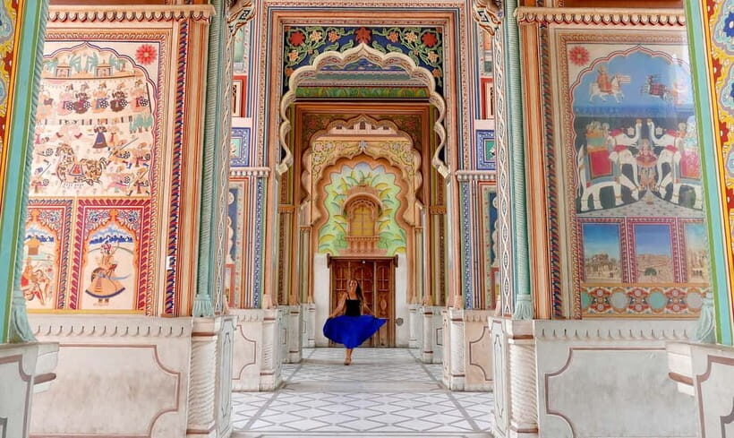 Jaipur: Private Full-Day Tour of the Heritage Pink City - City Palace galleries: where Jaipur’s royal world becomes real
